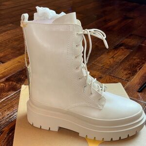 Bone Lace-Up Ankle Boots Cool Planet by Steve Madden